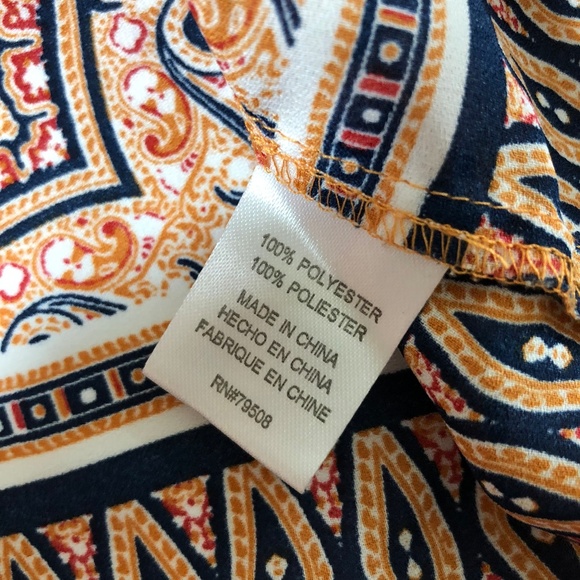 Violet + Claire Orange Quatrefoil Geometric Blouse - Picture 6 of 8